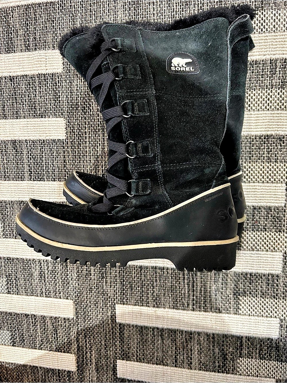 Sorel Explorer Carnival Waterproof Snow Boot Black US 8